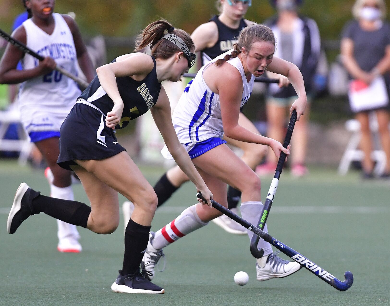 Oakville vs Westminster in Midwest Tournament field hockey